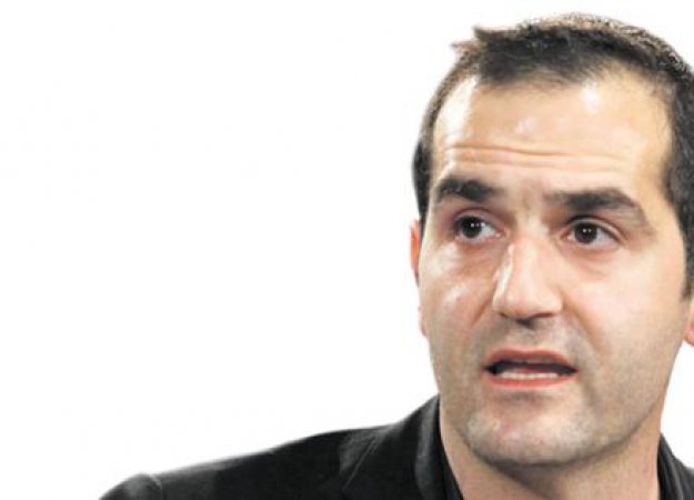 Pouria Amirshahi Pouria Amirshahi
