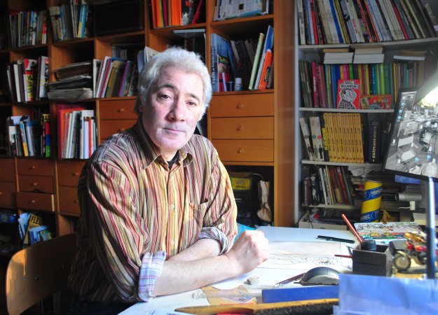 Farid Boudjellal, au travail dans son atelier de Belleville Farid Boudjellal, au travail dans son atelier de Belleville