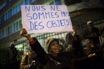 Manifestation contre Exhibit B à Paris