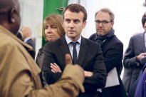 On marche avec Macron malgré tout ou on crève avec...