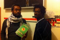 Max Lebon (à droite) avec l'historien Amzat Boukari-Yabara